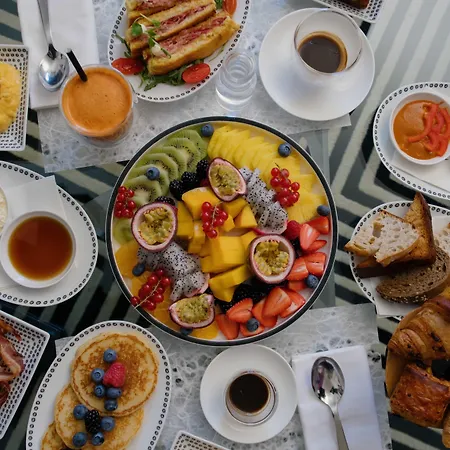 Acomodação com café da manhã  3 10 Corso 4*